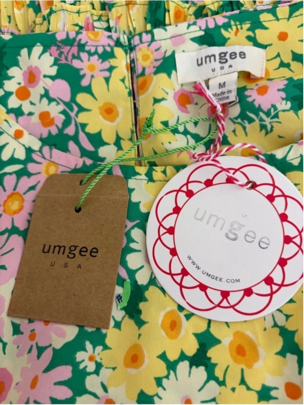 Umgee Green Ditsy Floral Cottagecore Tiered Puff Sleeve Mini Dress Size M NWT - Picture 4 of 6